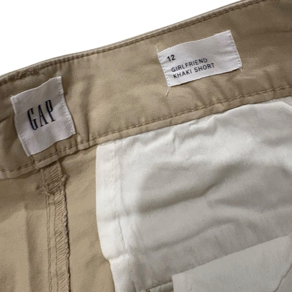 NWT, GAP Girlfriend Khaki Shorts High Rise 5" Inseam, Sz 12 - Picture 13 of 14